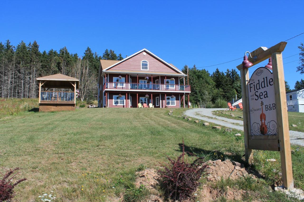 The Fiddle And The Sea Bed And Breakfast Port Hood Exterior foto