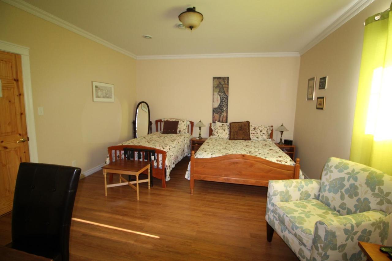 The Fiddle And The Sea Bed And Breakfast Port Hood Exterior foto